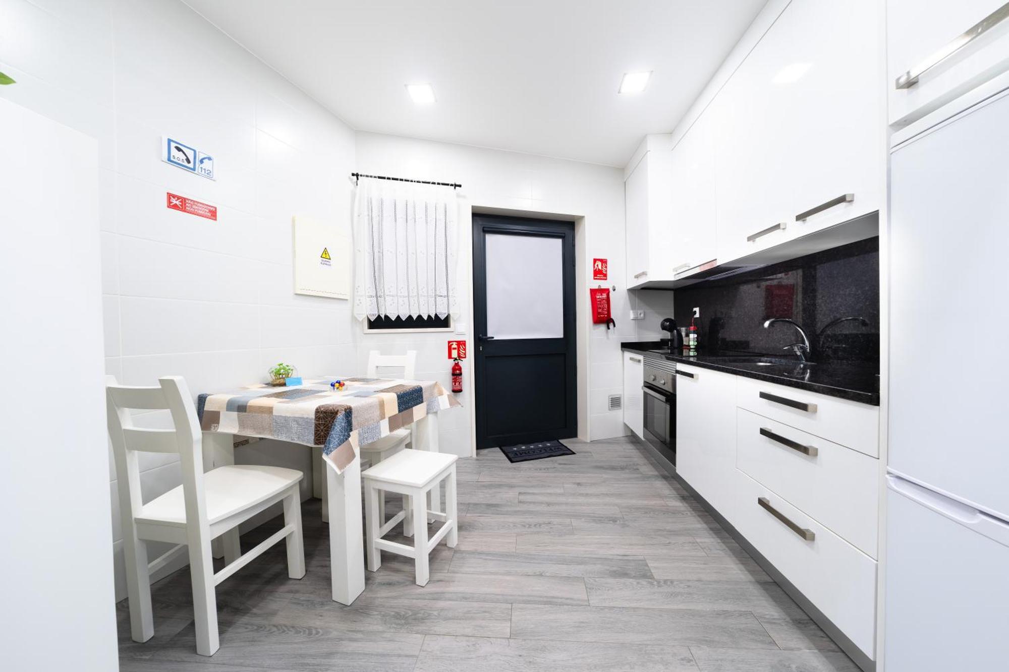 Appartement Casa Da Carochinha à Nazaré Extérieur photo
